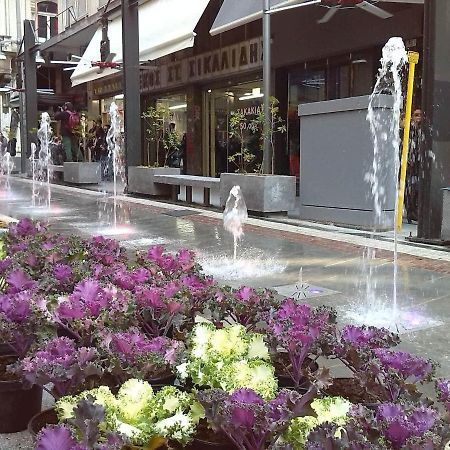 Luxury 80M2 Apartment With Balcony Downtown Tesalonika Bagian luar foto