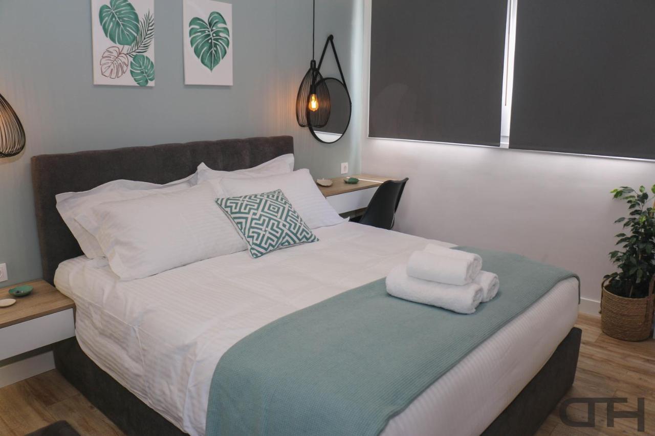 Luxury 80M2 Apartment With Balcony Downtown Tesalonika Bagian luar foto