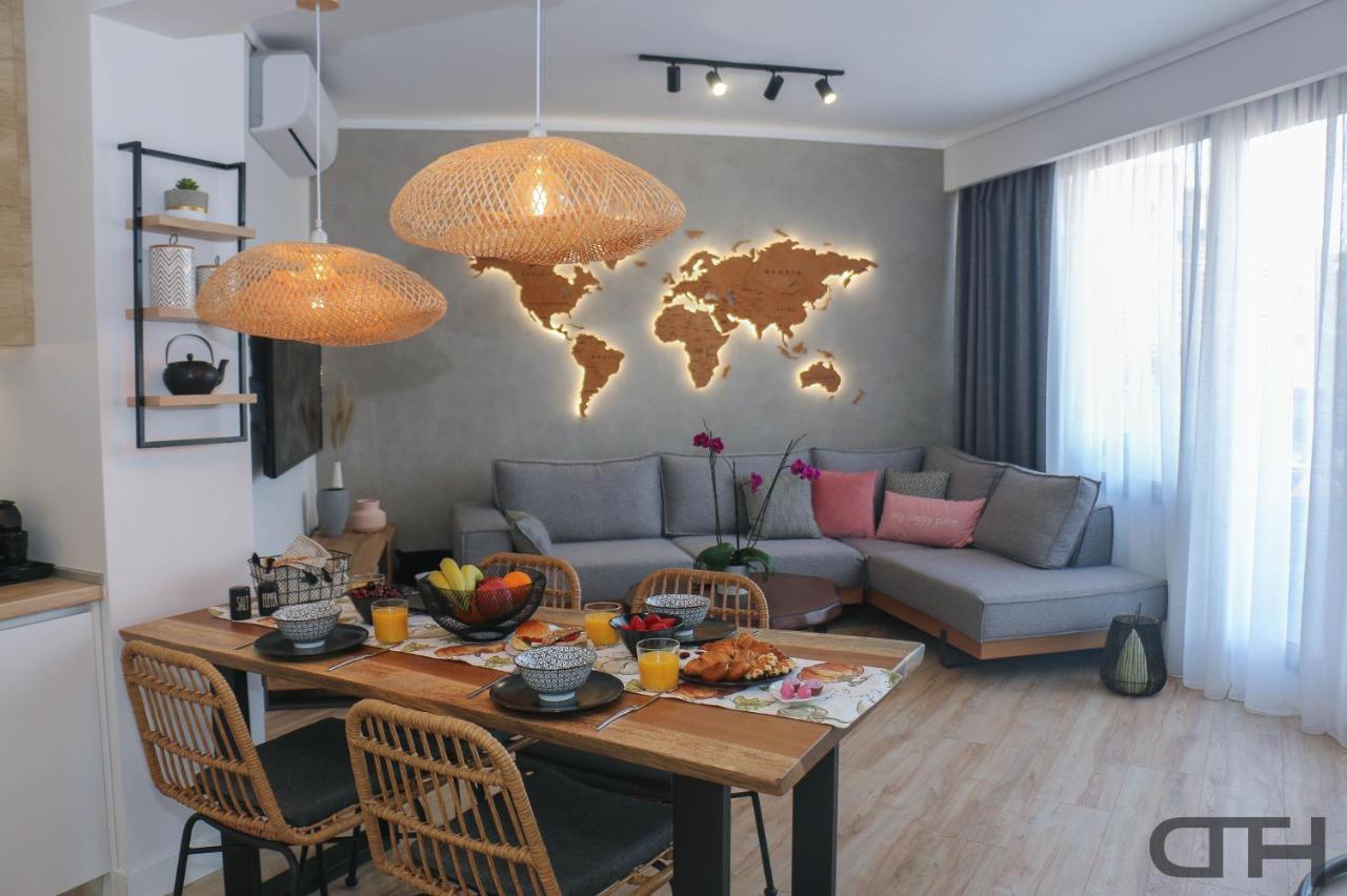 Luxury 80M2 Apartment With Balcony Downtown Tesalonika Bagian luar foto