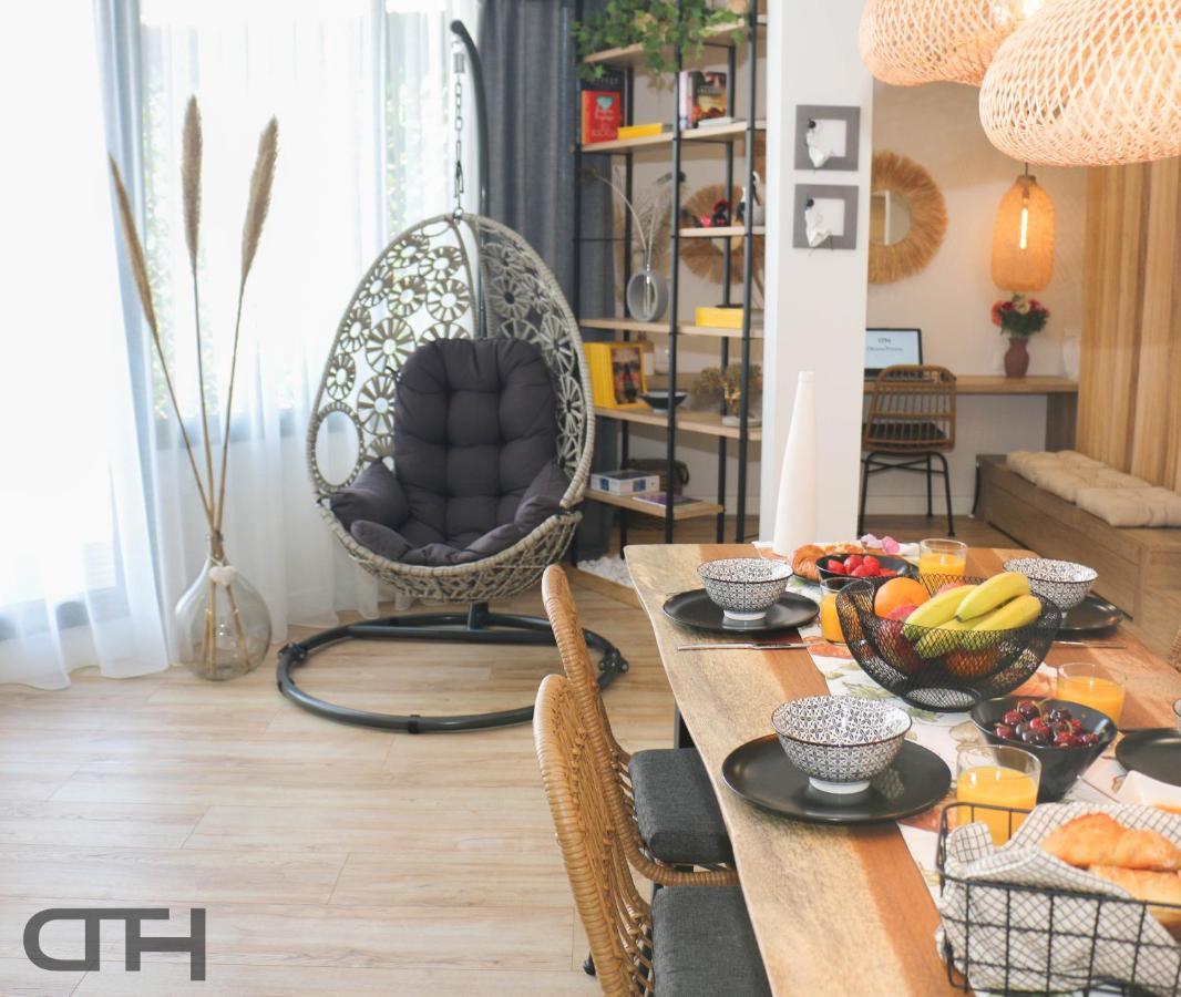 Luxury 80M2 Apartment With Balcony Downtown Tesalonika Bagian luar foto
